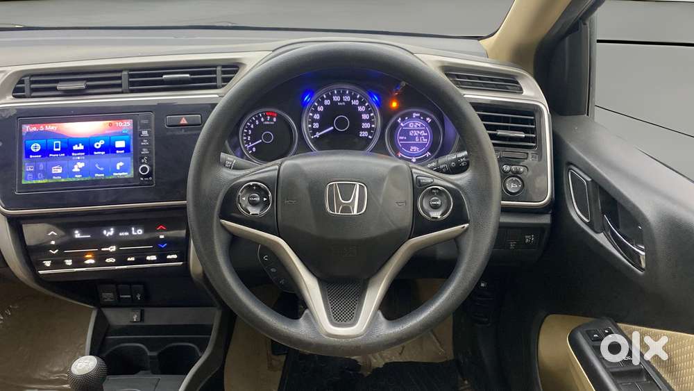 Honda City I-vtec V, 2018, Petrol