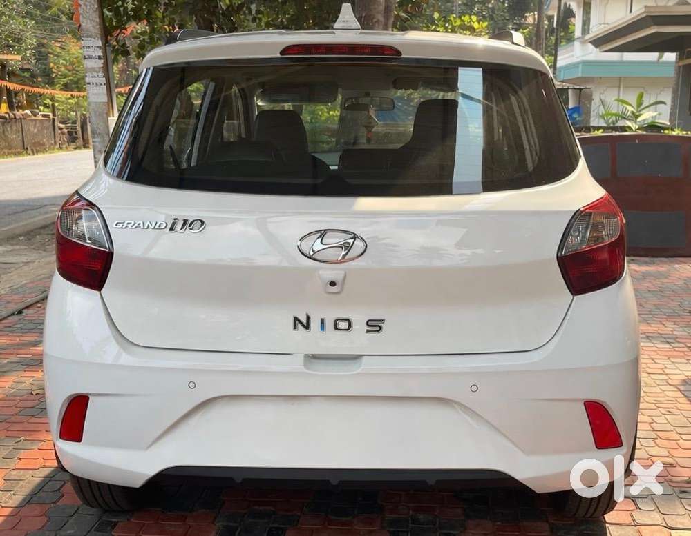 Grand I10 Nios Automatic