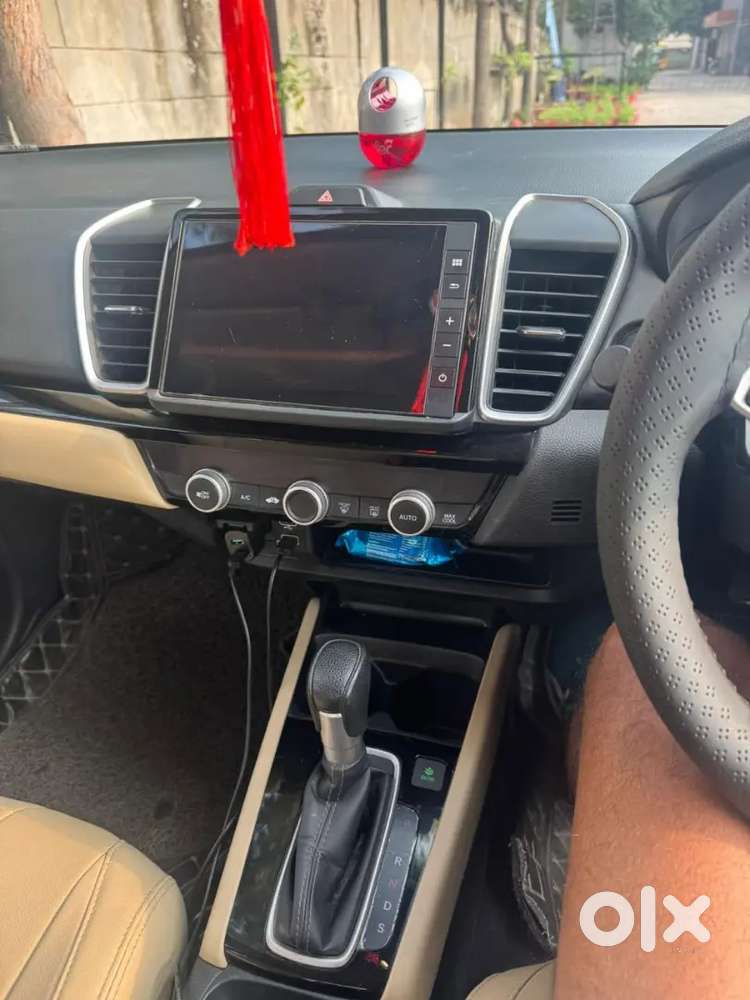 Honda City V At 2024 White