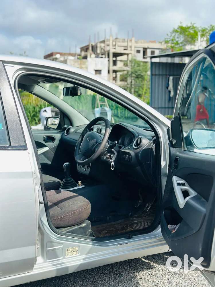 Ford Figo Diesel Zxi 2012