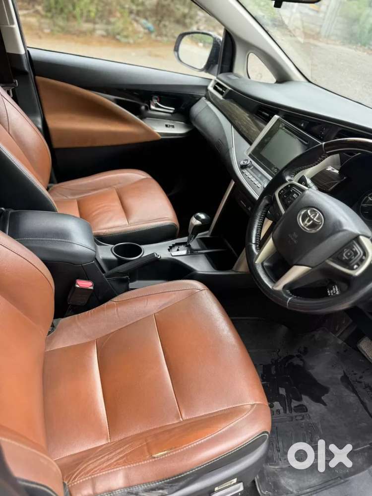 Toyota Innova Crysta 2.8 Zx At 7 Seater, 2018, Diesel