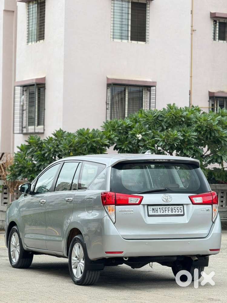Toyota Innova Crysta 2.8z Automatic, 2016, Diesel
