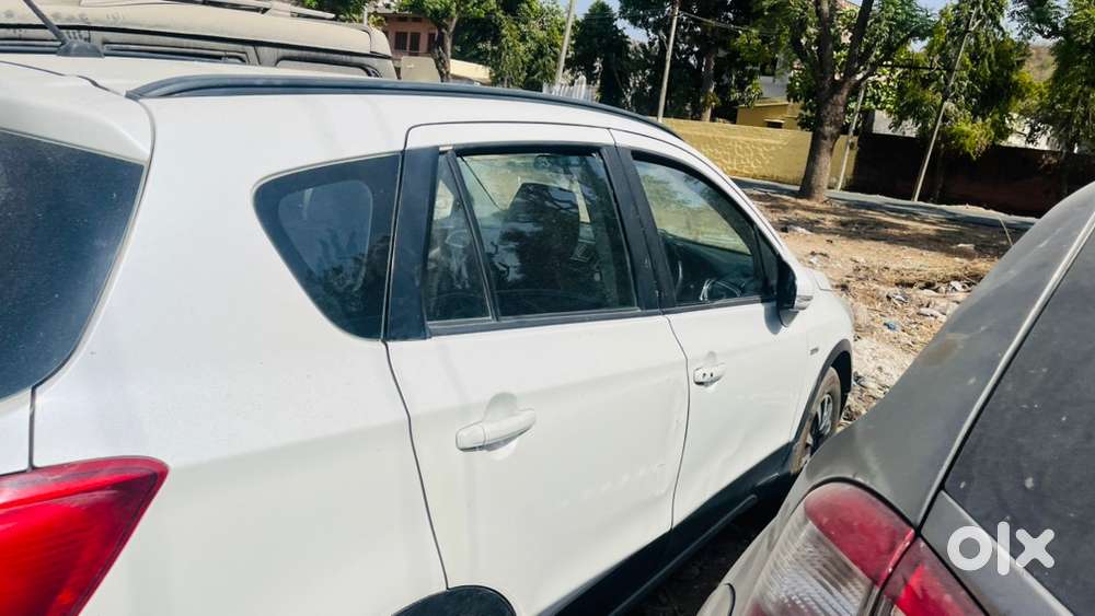 Maruti Suzuki S-cross 2018 Diesel Well Maintained