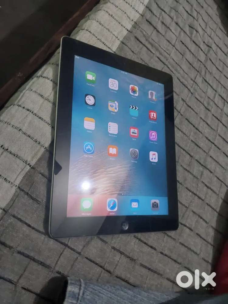 Ipad 2 wifi - Tablets in Kasaiyo Ka Mohalla, Bikaner - 1834040490