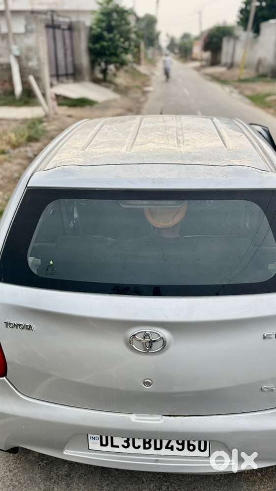 Toyota Etios Liva 2011