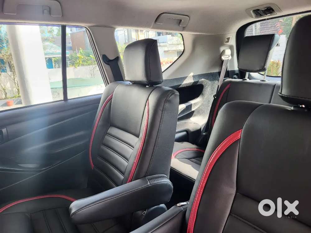 Innova Crysta 2.8 At 7 Str