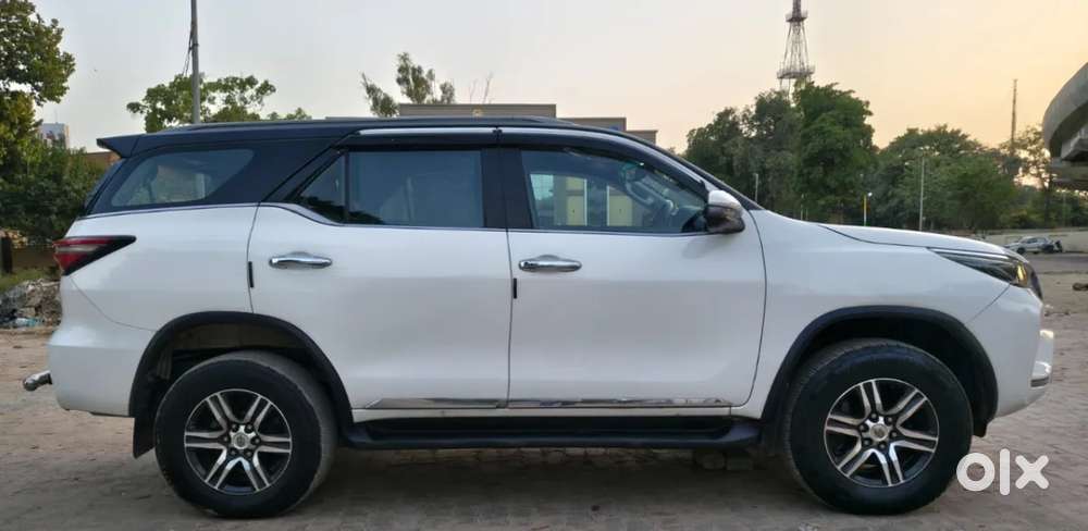 Toyota Fortuner 4x2 At, 2021, Diesel
