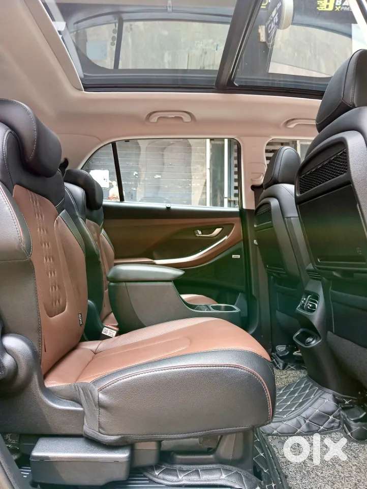 Hyundai Alcazar 2.0 Signature (o) Petrol At 6 Str, 2022, Petrol