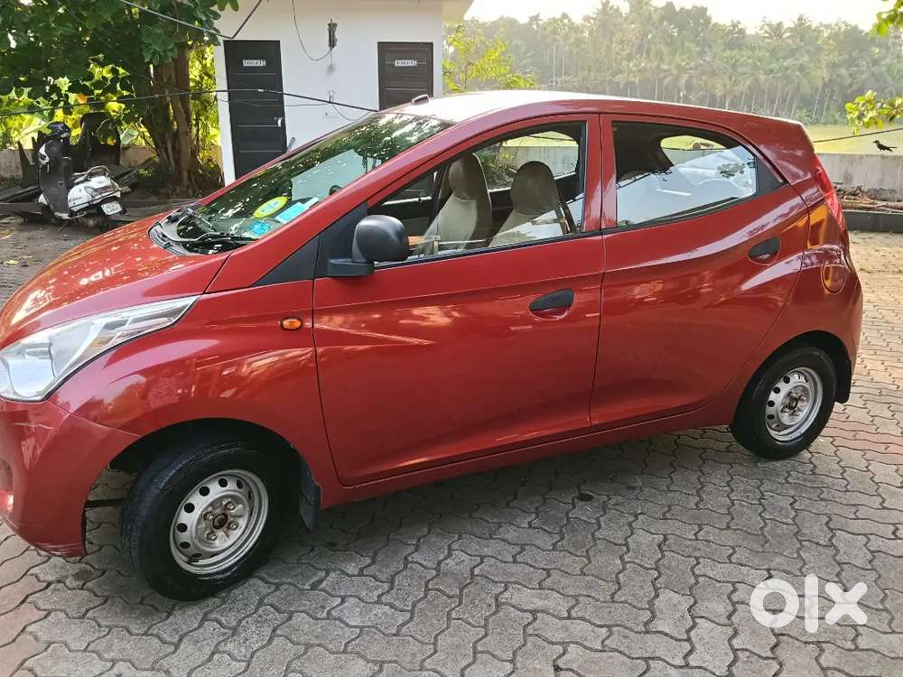 Hyundai Eon 2012 Petrol Good Condition, Bsiv,company Service