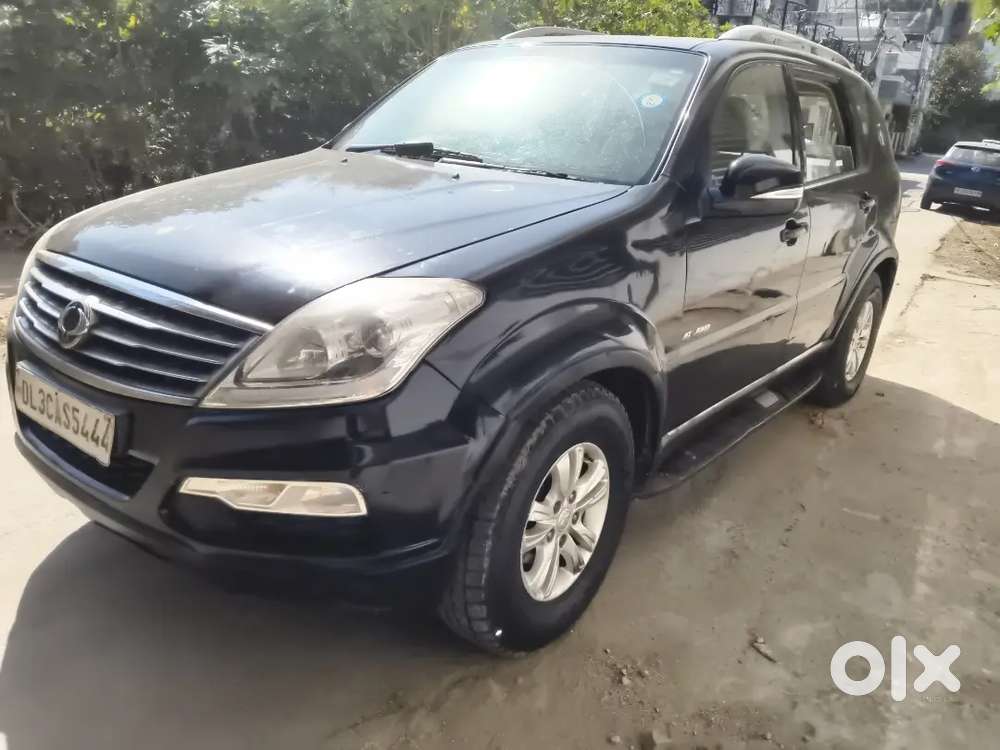 Mahindra Rexton Diesel 2015