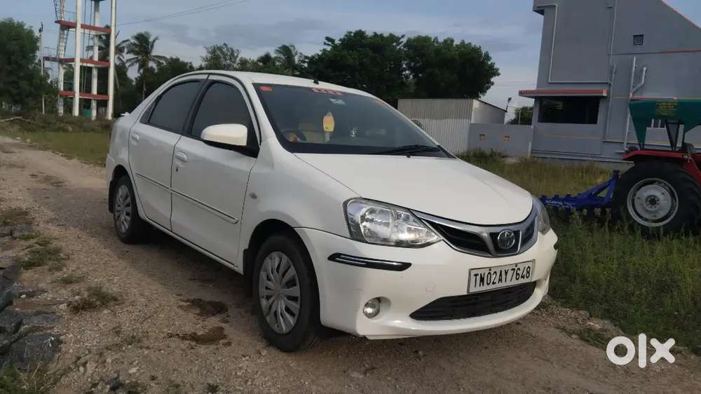 Toyota Etios 2014 Petrol 93500 Km Driven