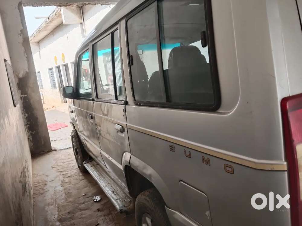 Tata Sumo Gold 2012 Diesel 100000 Km Driven