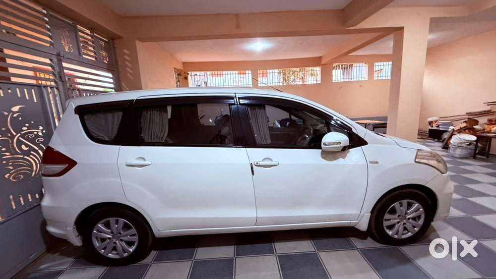 Maruti Suzuki Ertiga Vdi Shvs 2016 Smart Hybrid