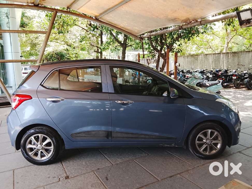 Hyundai Grand I10 Asta Option, 2016, Petrol