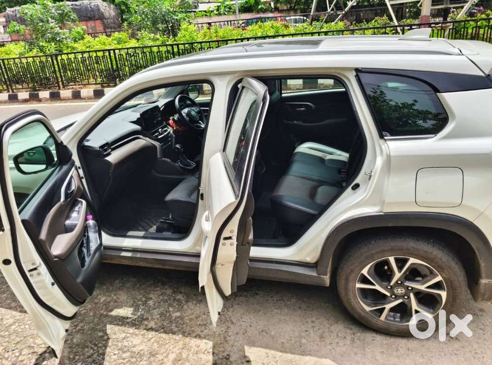 Toyota Urban Cruiser Hyryder 1.5 V Hybrid, 2024, Petrol