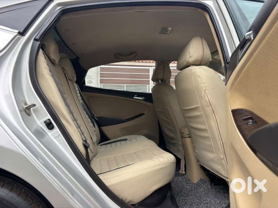 Hyundai Verna 1.5 Sx Ivt, 2013, Petrol