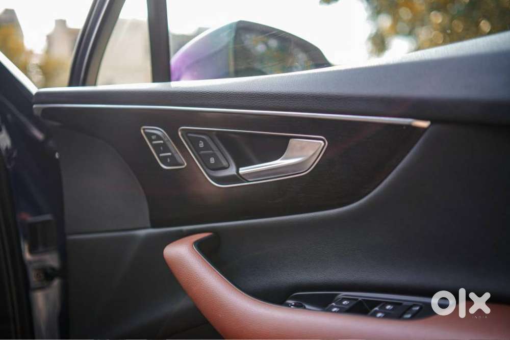 Audi Q7 3.0 Technology 55 Tfsi, 2023, Petrol