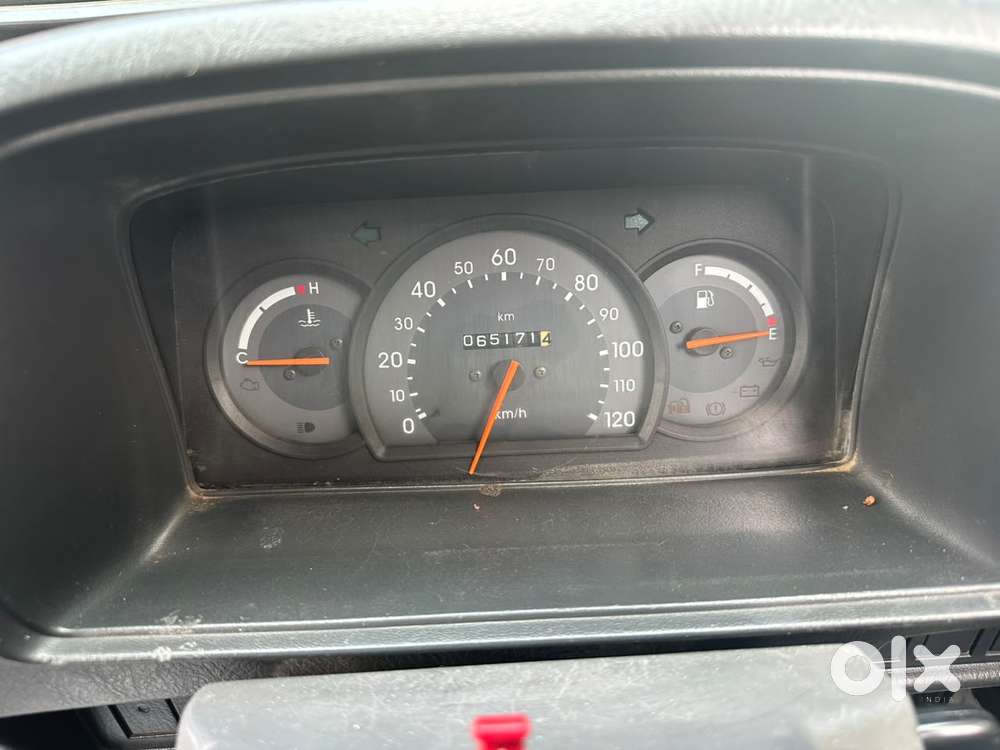 Maruti Suzuki Omni E Mpi Std Bsiv, 2013, Petrol