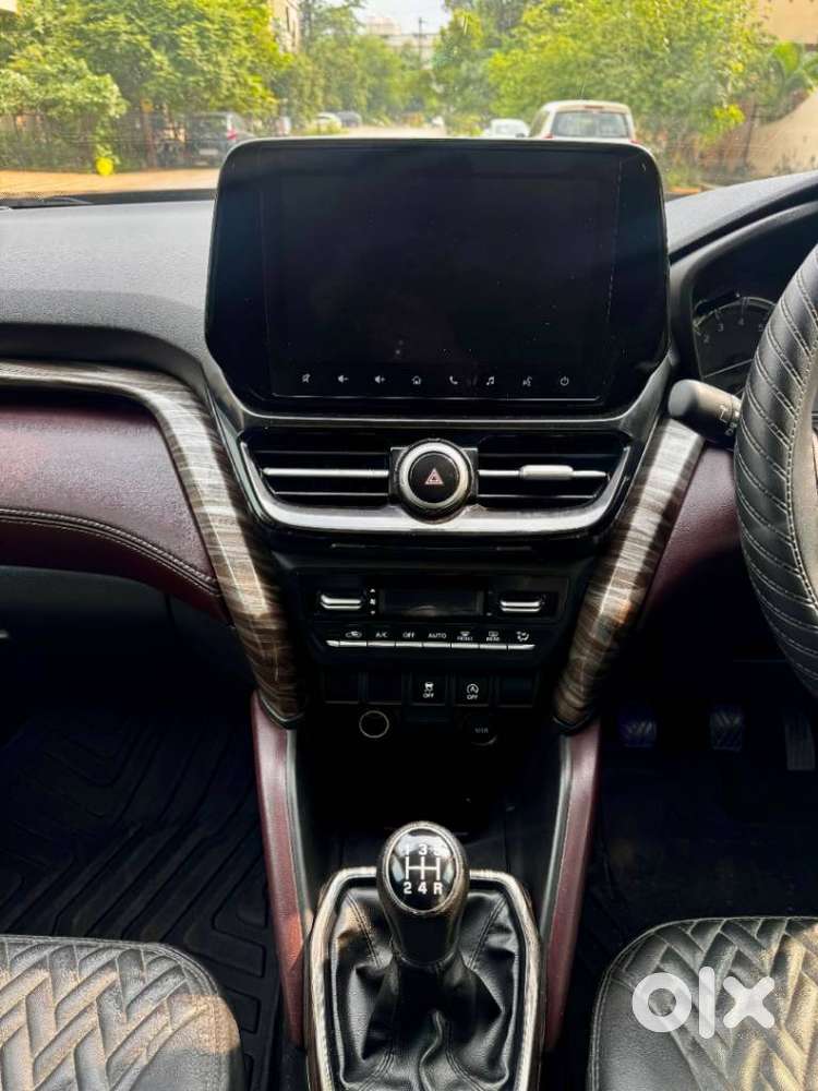 Maruti Suzuki Grand Vitara Alpha Smart Hybrid, 2022, Petrol