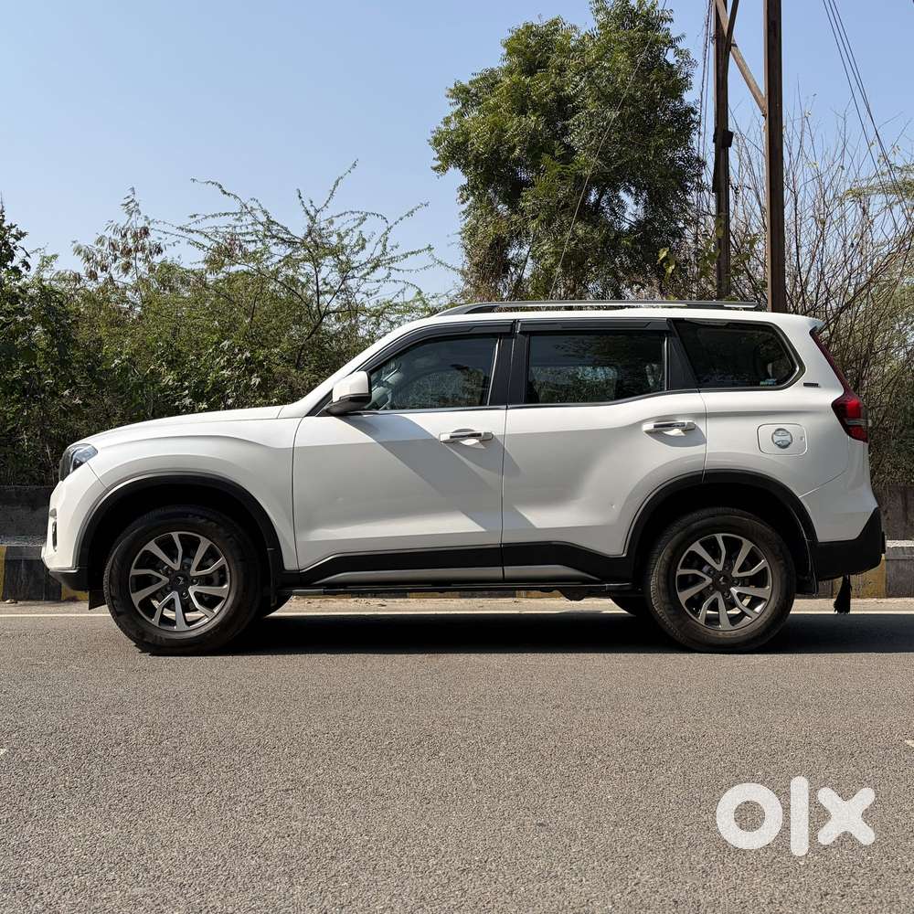 Mahindra Scorpio-n 2.0 Z8 L Petrol At 7 Str, 2023, Petrol