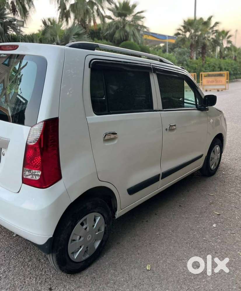 Maruti Suzuki Wagon R Cng Lxi Opt, 2016, Cng & Hybrids