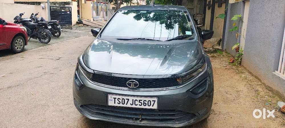 Tata Altroz Petrol Well Maintained