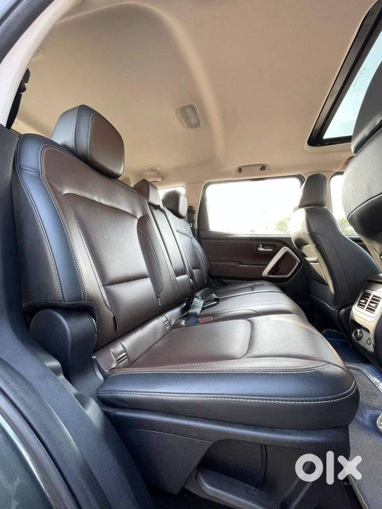 Mahindra Scorpio N Z8 L Petrol Mt 7 Str, 2022, Petrol