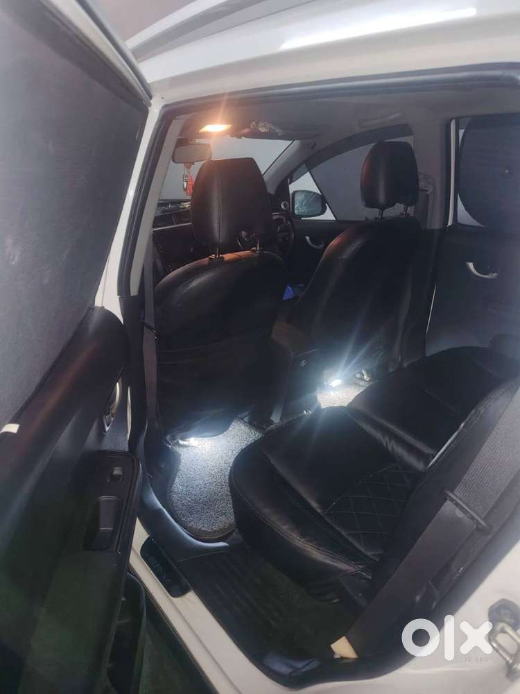 Well Maintained Honda Brv Petrol/cng Car 7 Seater