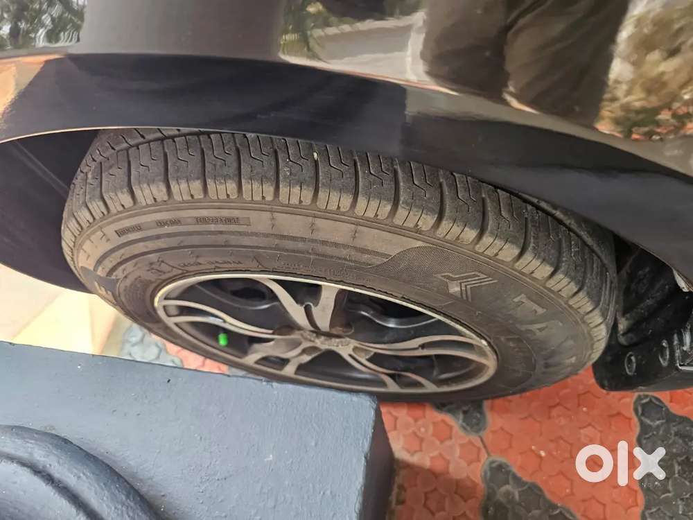 Maruti Suzuki Swift Dzire 2010 Diesel 68000 Km Driven