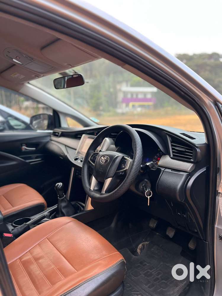 Toyota Innova Crysta