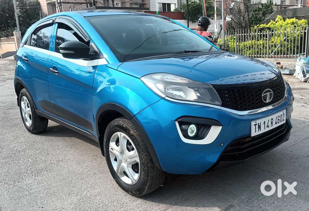 Tata Nexon 1.2 Revotron Xma Amt (s), 2018, Petrol