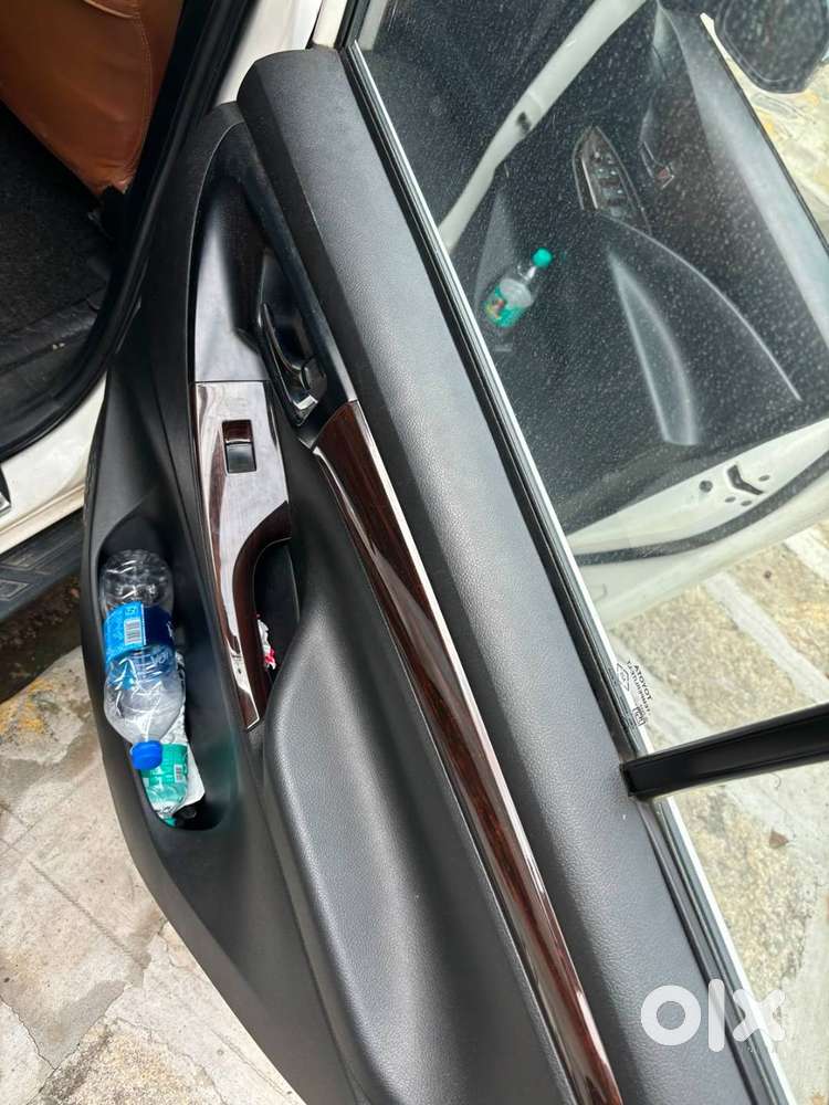 Toyota Innova Crysta 2019 Diesel Well Maintained