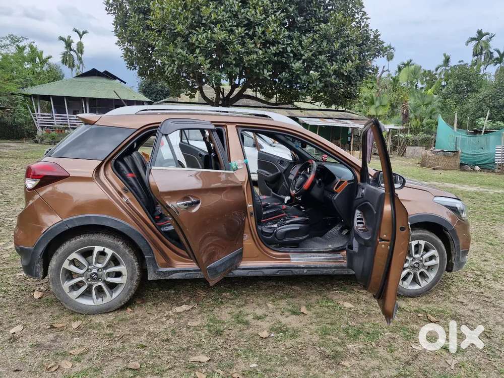 Hyundai I20 Active 2017 Selling Emergency