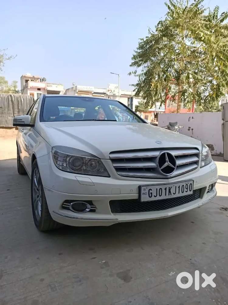 Mercedes-benz C-class 2011