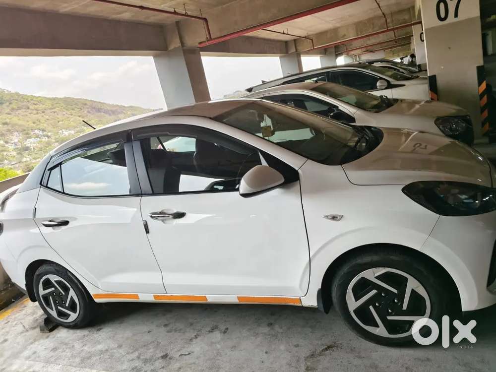 Hyundai Aura 2024 Aug Modal