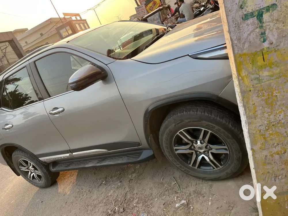 Fortuner 4×2 Automatic 2017 First Own