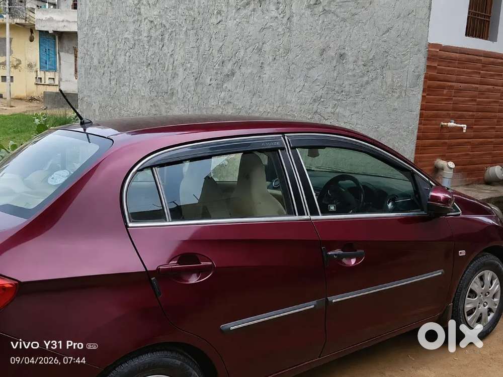 Honda Amaze 1.2 Petrol 2015