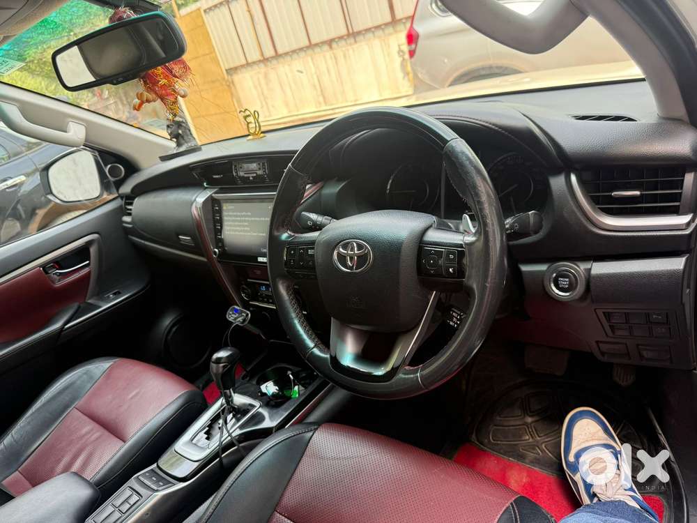 Toyota Fortuner Legender 4x2 At 2.8, 2022, Diesel