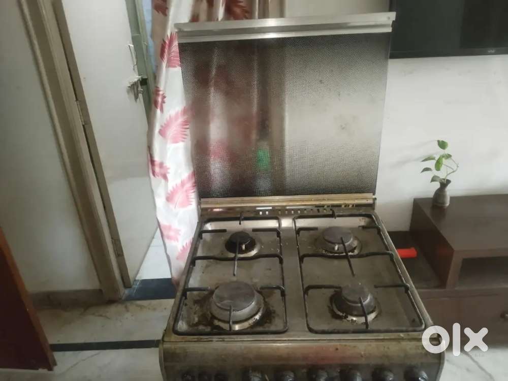 Cooking range 4 burner stove