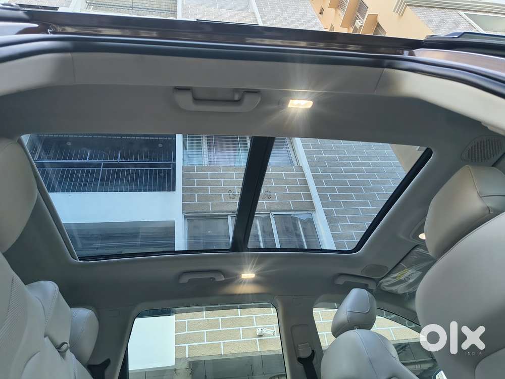 Mahindra Xuv700 2.2 Ax 7 Diesel At Str, 2024, Diesel
