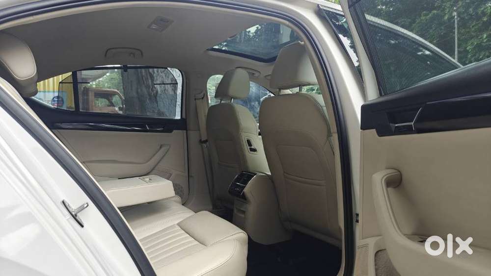 Skoda Superb 2.0 Tsi At L&k, 2018, Petrol