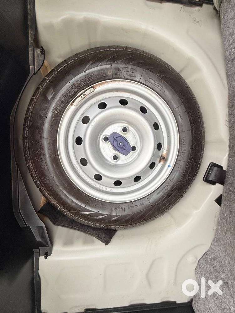 Maruti Suzuki Swift Lxi 2018, 2021, Petrol