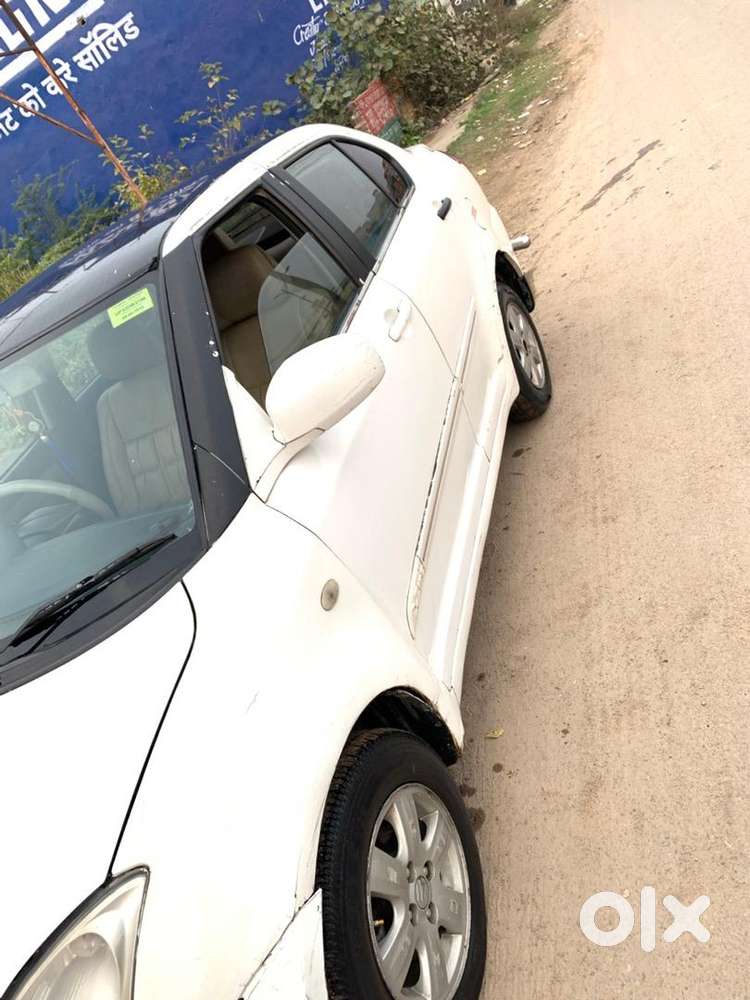 Maruti Suzuki Swift Dzire 2010 Diesel Well Maintained