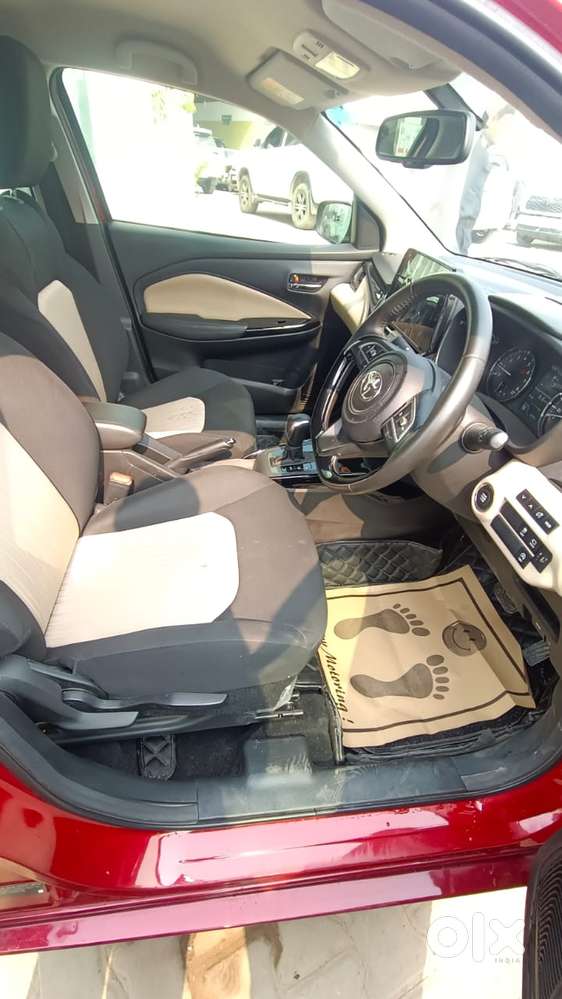 Toyota Glanza 1.2 V Amt, 2024, Petrol