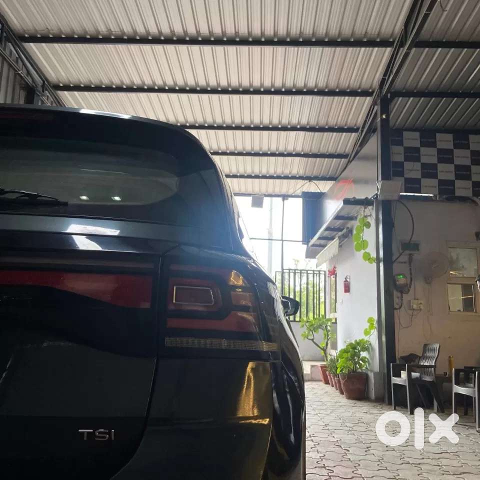 Volkswagen Taigun 1.0 Tsi Highline At, 2022, Petrol