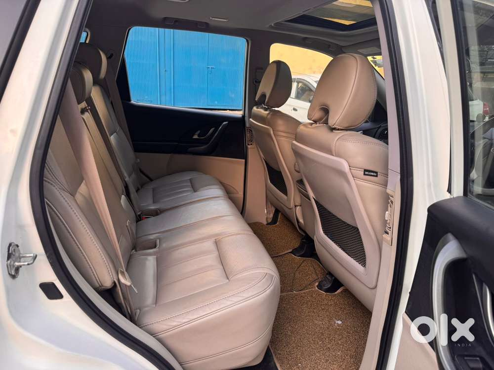 Mahindra Xuv500 2.2 W10, 2017, Diesel