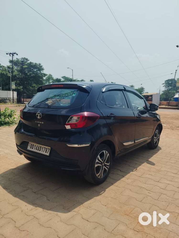 Tata Tiago, 2023, Petrol