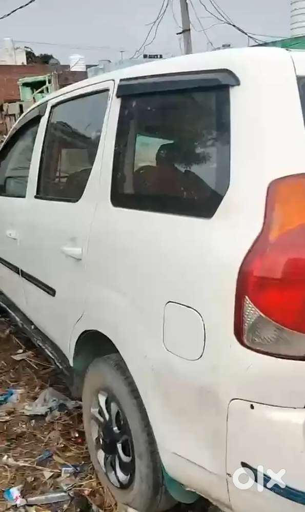 Mahindra Xylo 2015