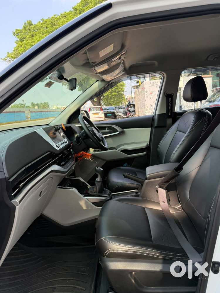 Kia Carens 1.5 Prestige 7 Str, 2024, Petrol