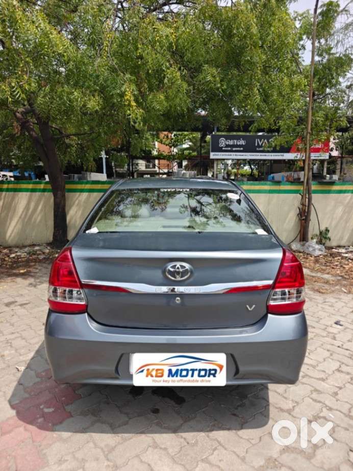 Toyota Etios 1.5 V, 2017, Petrol